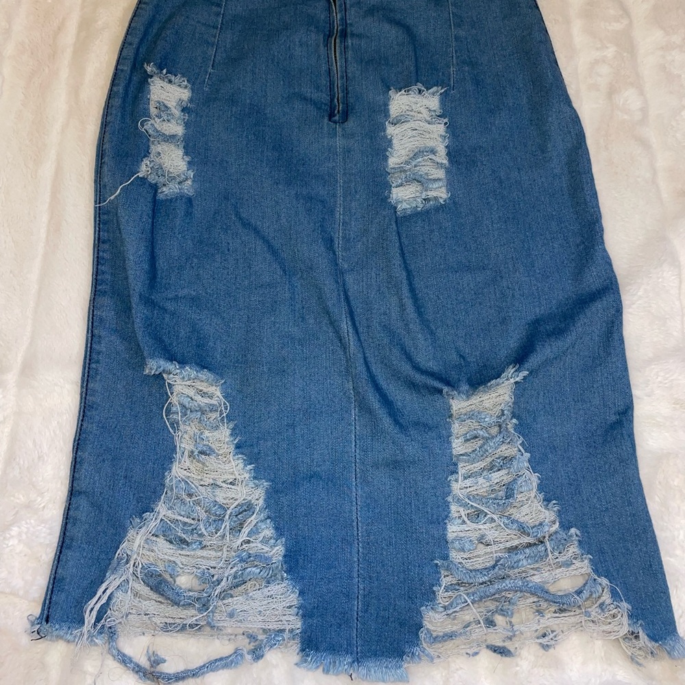 Blue Jean distressed skirt